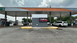 Tornado Calumet City - 76 Gas Station