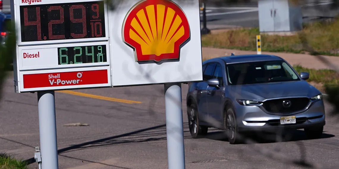 Pritzker declares Illinois a diesel disaster area, but fuel retailers are wary